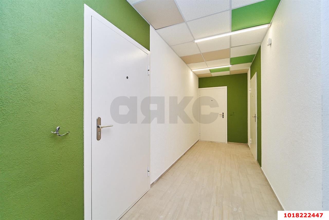 Фото №4: 1-комнатная квартира <span class="whitespace-nowrap">41 м²</span>, <span class="whitespace-nowrap">12/24 эт.</span> - Краснодар, Прикубанский внутригородской округ, Микрохирургии глаза, мкр. жилой комплекс Сограт, ул. Красных Партизан, 4/15