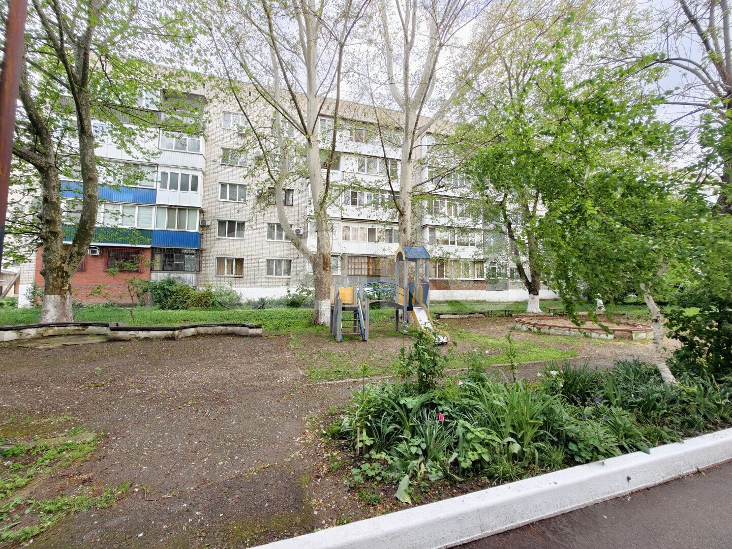 Фото №21: 1-комнатная квартира <span class="whitespace-nowrap">31 м²</span>, <span class="whitespace-nowrap">1/5 эт.</span> - Кореновск, мкр. 2-й квартал, ул. Фрунзе, 29