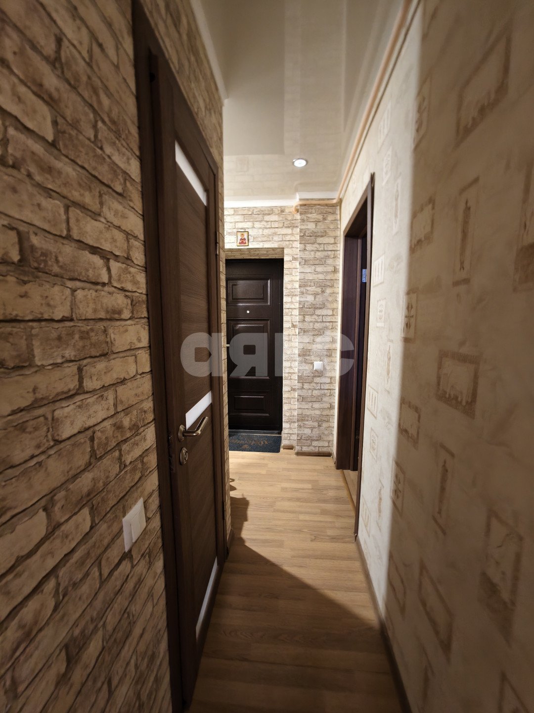 Фото №7: 1-комнатная квартира <span class="whitespace-nowrap">31 м²</span>, <span class="whitespace-nowrap">1/5 эт.</span> - Кореновск, мкр. 2-й квартал, ул. Фрунзе, 29