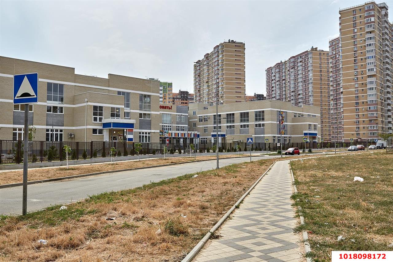 Фото №18: 1-комнатная квартира <span class="whitespace-nowrap">37 м²</span>, <span class="whitespace-nowrap">18/24 эт.</span> - Краснодар, Карасунский внутригородской округ, Гидростроителей, мкр. жилой комплекс Квартет, ул. Снесарева, 10