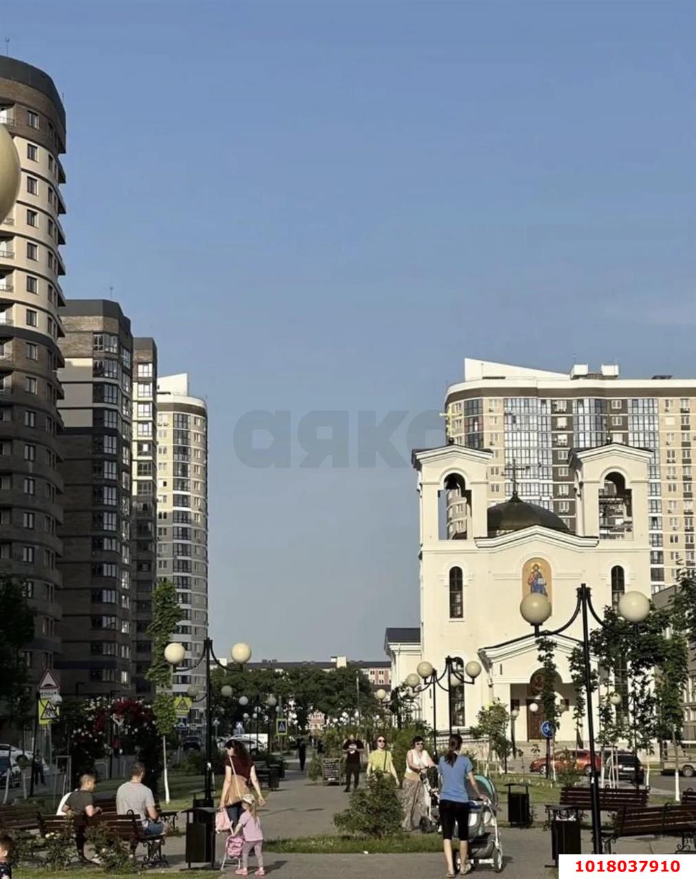 Фото №4: Торговое помещение <span class="whitespace-nowrap">41 м²</span>, <span class="whitespace-nowrap">1/18 эт.</span> - Краснодар, Прикубанский внутригородской округ, Россинского, мкр. жилой комплекс Дружный-2, б-р Адмиралтейский, 3