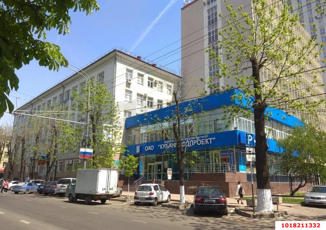 Фото №11: Торговое помещение <span class="whitespace-nowrap">183 м²</span>, <span class="whitespace-nowrap">1/2 эт.</span> - Краснодар, Центральный внутригородской округ, мкр. Центральный, ул. Красная, 180