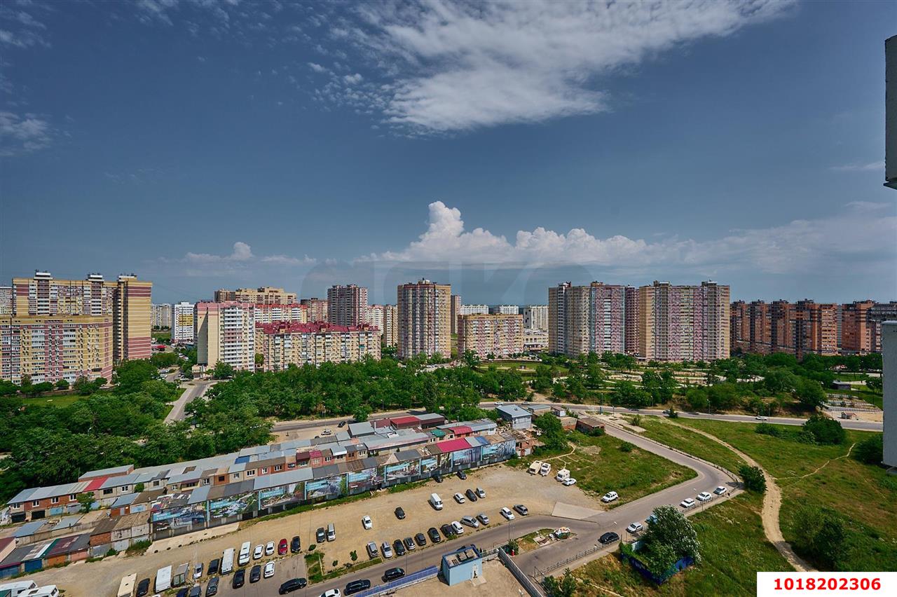Фото №7: Студия <span class="whitespace-nowrap">35 м²</span>, <span class="whitespace-nowrap">14/25 эт.</span> - Краснодар, Карасунский внутригородской округ, Гидростроителей, мкр. жилой комплекс Парусная Регата, ул. Автолюбителей, 1Длит4