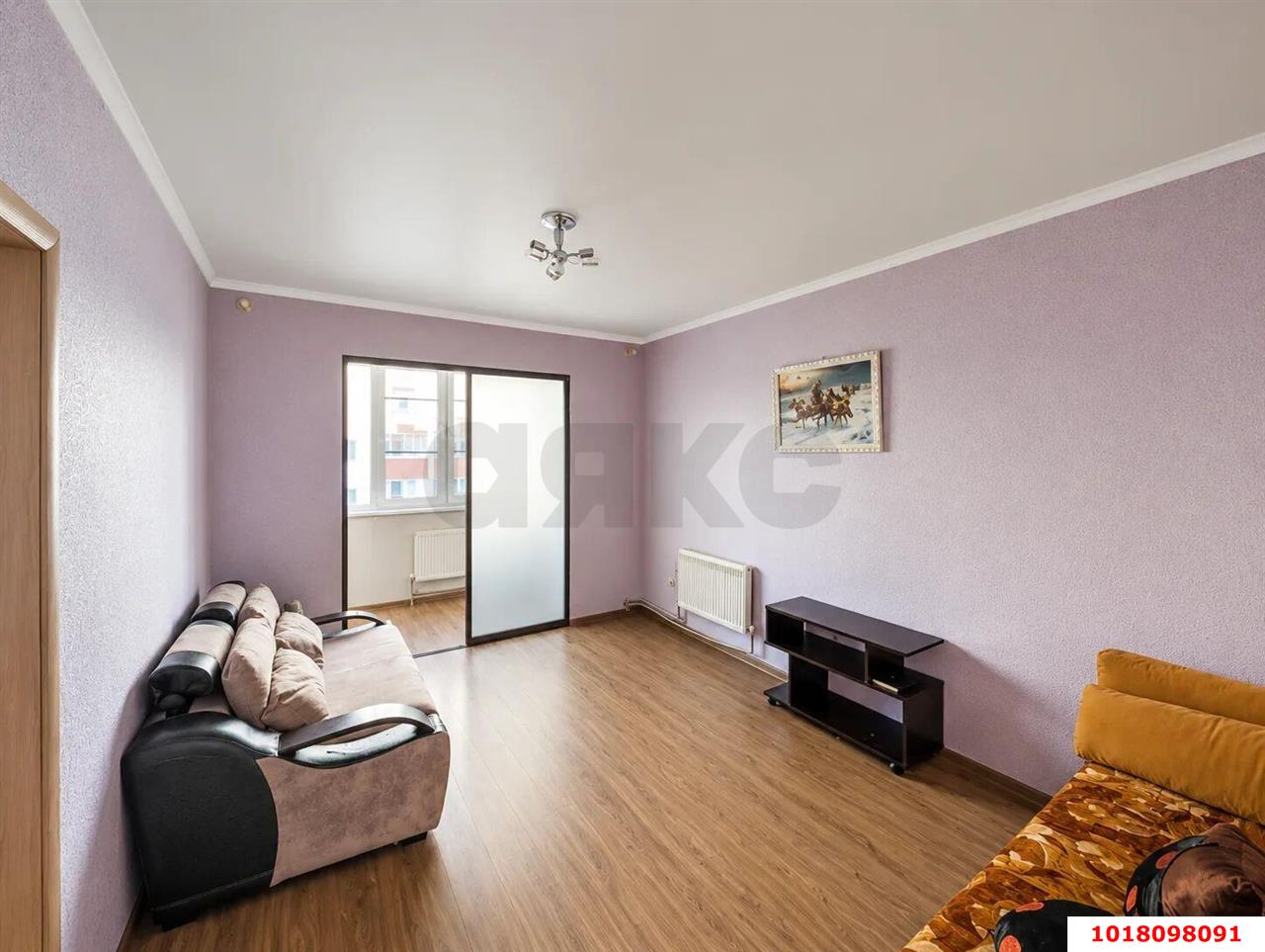Фото №1: 1-комнатная квартира <span class="whitespace-nowrap">40 м²</span>, <span class="whitespace-nowrap">7/7 эт.</span> - Краснодар, Прикубанский внутригородской округ, мкр. Молодёжный, ул. 3-я Целиноградская, 11