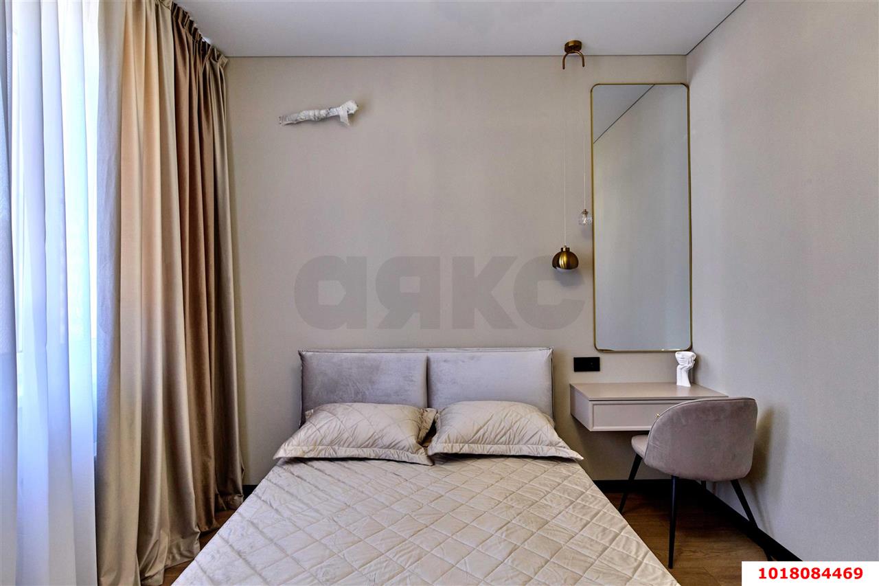 Фото №9: 1-комнатная квартира <span class="whitespace-nowrap">46 м²</span>, <span class="whitespace-nowrap">10/20 эт.</span> - Краснодар, Карасунский внутригородской округ, Хлопчато-бумажный Комбинат, мкр. ЖК Альфа, ул. Уральская, 100