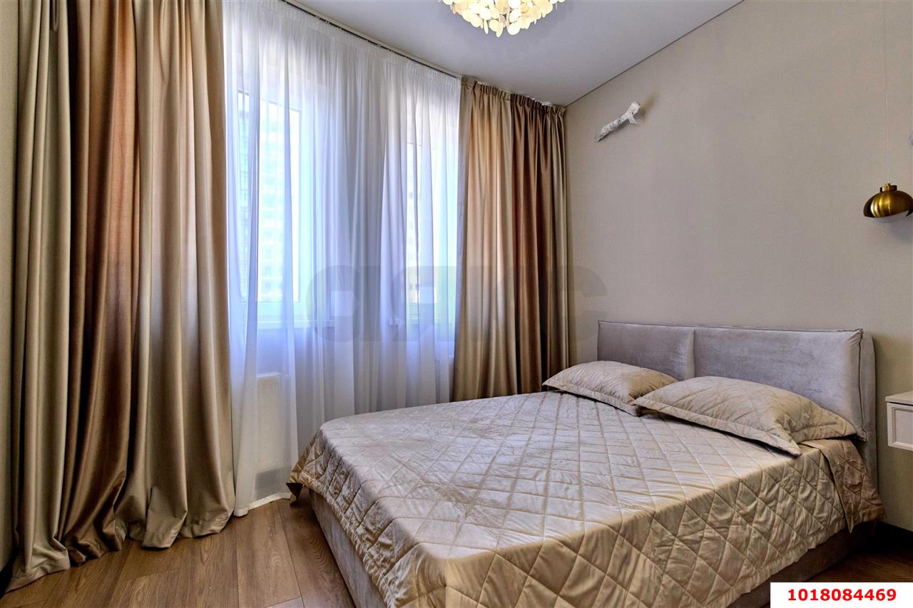 Фото №8: 1-комнатная квартира <span class="whitespace-nowrap">46 м²</span>, <span class="whitespace-nowrap">10/20 эт.</span> - Краснодар, Карасунский внутригородской округ, Хлопчато-бумажный Комбинат, мкр. ЖК Альфа, ул. Уральская, 100