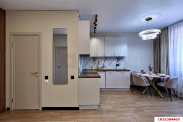 Фото №1: 1-комнатная квартира <span class="whitespace-nowrap">41 м²</span>, <span class="whitespace-nowrap">10/20 эт.</span> - Краснодар, мкр. ЖК Альфа, ул. Уральская, 100