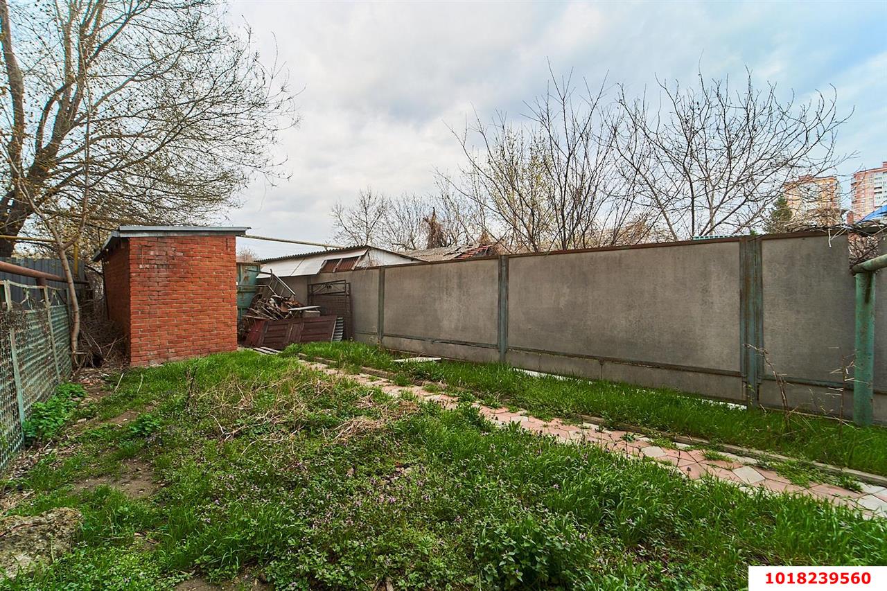 Фото №15: Дом <span class="whitespace-nowrap">73 м²</span> <span class="whitespace-nowrap">+ 3 сот.</span>, <span class="whitespace-nowrap">2 эт.</span> - Краснодар, Центральный внутригородской округ, мкр. Дубинка, ул. Озёрная, 45
