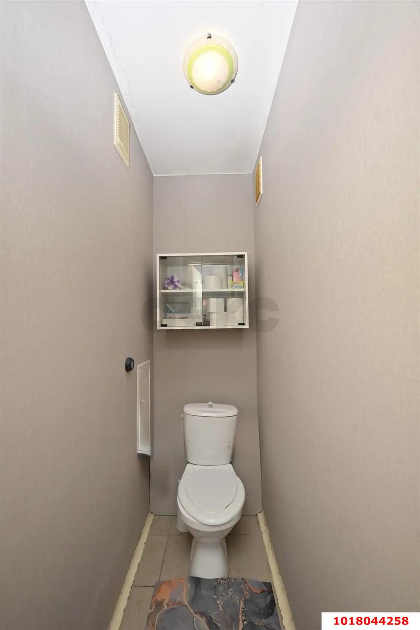 Фото №11: 2-комнатная квартира <span class="whitespace-nowrap">60 м²</span>, <span class="whitespace-nowrap">3/16 эт.</span> - Краснодар, Прикубанский внутригородской округ, мкр. Московский, ул. имени Николая Семеновича Котлярова, 11