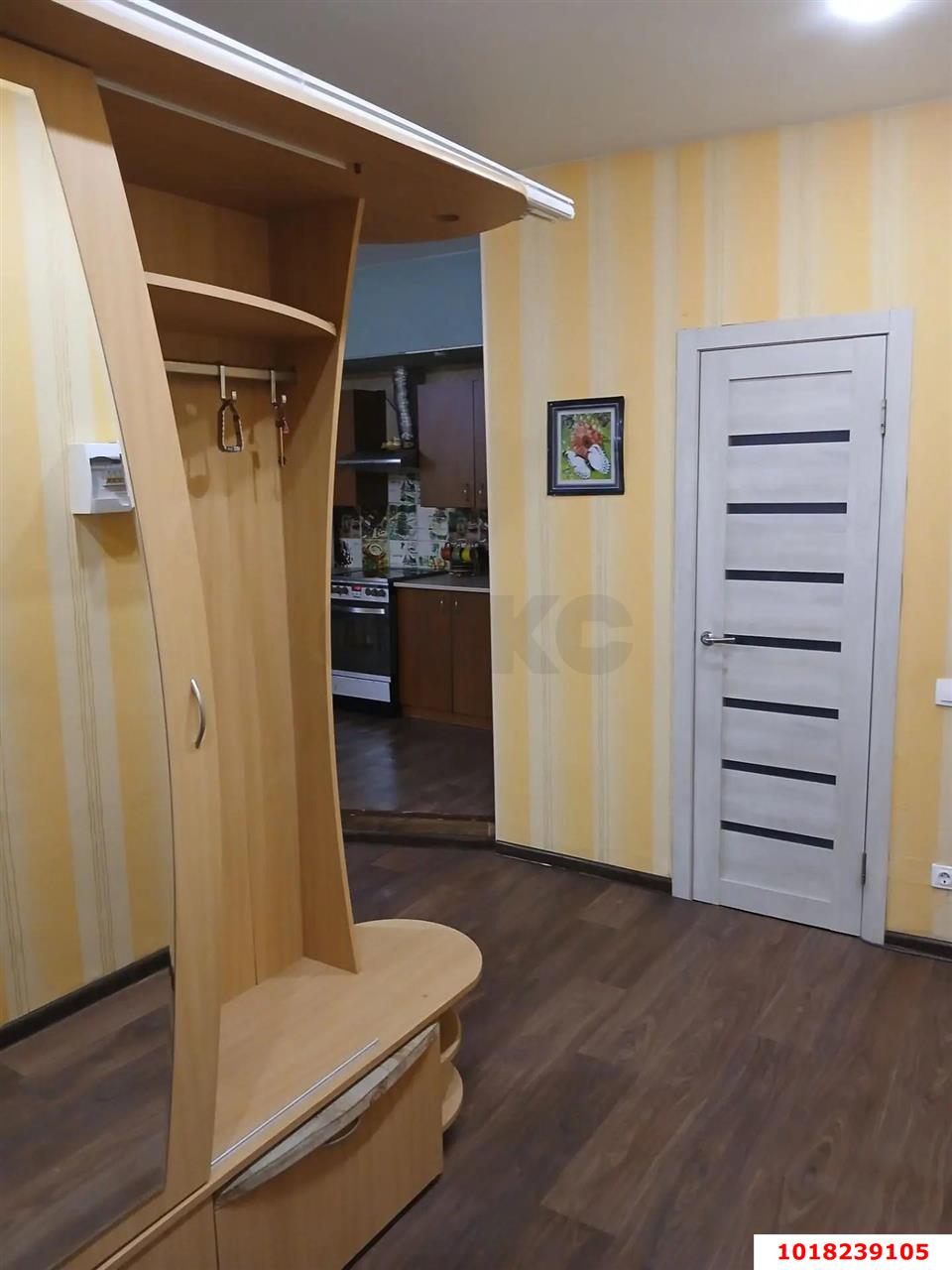 Фото №4: Студия <span class="whitespace-nowrap">38 м²</span>, <span class="whitespace-nowrap">1/4 эт.</span> - Знаменский, Карасунский внутригородской округ, мкр. жилой комплекс Первомайский, ул. Первомайская, 36/1