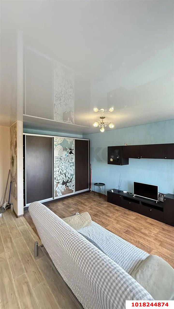 Фото №2: 1-комнатная квартира <span class="whitespace-nowrap">32 м²</span>, <span class="whitespace-nowrap">4/4 эт.</span> - Новая Адыгея, ул. Майкопская, 1/1