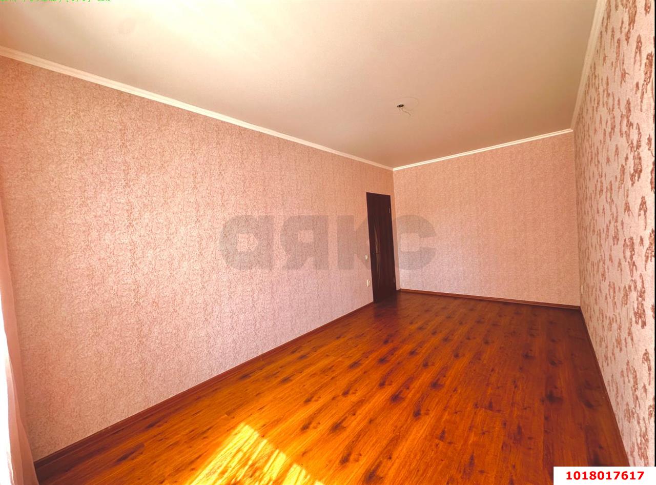 Фото №10: 2-комнатная квартира <span class="whitespace-nowrap">71 м²</span>, <span class="whitespace-nowrap">1/5 эт.</span> - Яблоновский, ул. Гагарина, 144/1к5