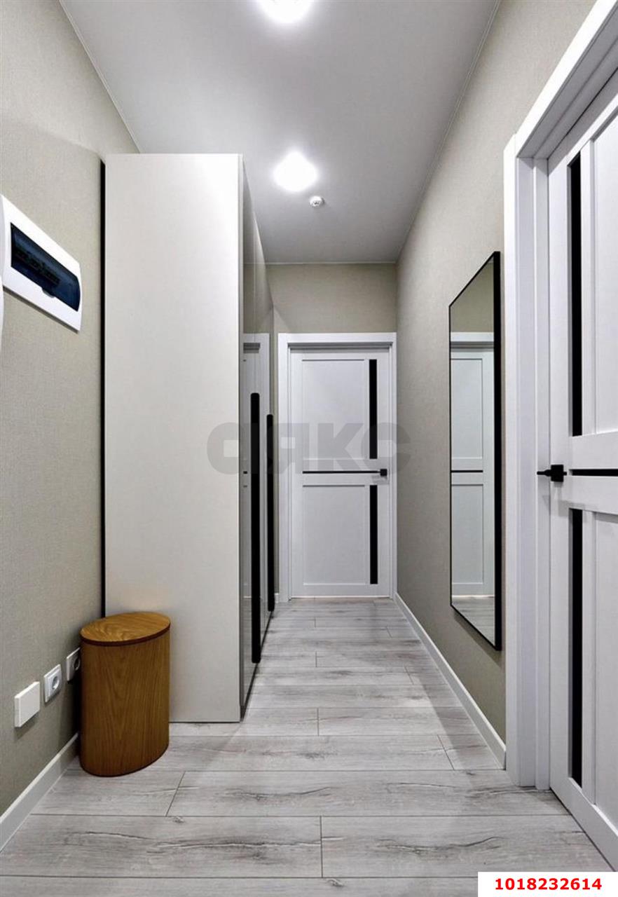Фото №4: 2-комнатная квартира <span class="whitespace-nowrap">50 м²</span>, <span class="whitespace-nowrap">6/9 эт.</span> - Краснодар, Прикубанский внутригородской округ, мкр. жилой комплекс Спортивная Деревня, ул. имени Генерала Корнилова, 16