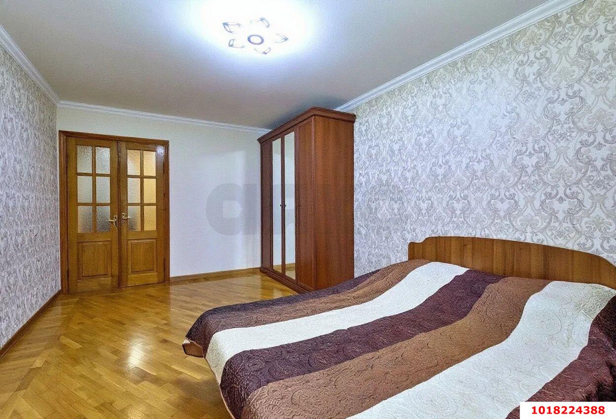 Фото №7: 4-комнатная квартира <span class="whitespace-nowrap">86 м²</span>, <span class="whitespace-nowrap">1/10 эт.</span> - Краснодар, Прикубанский внутригородской округ, мкр. Завод Измерительных Приборов, ул. Зиповская, 28