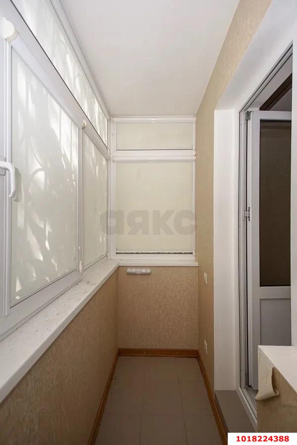 Фото №17: 4-комнатная квартира <span class="whitespace-nowrap">86 м²</span>, <span class="whitespace-nowrap">1/10 эт.</span> - Краснодар, Прикубанский внутригородской округ, мкр. Завод Измерительных Приборов, ул. Зиповская, 28
