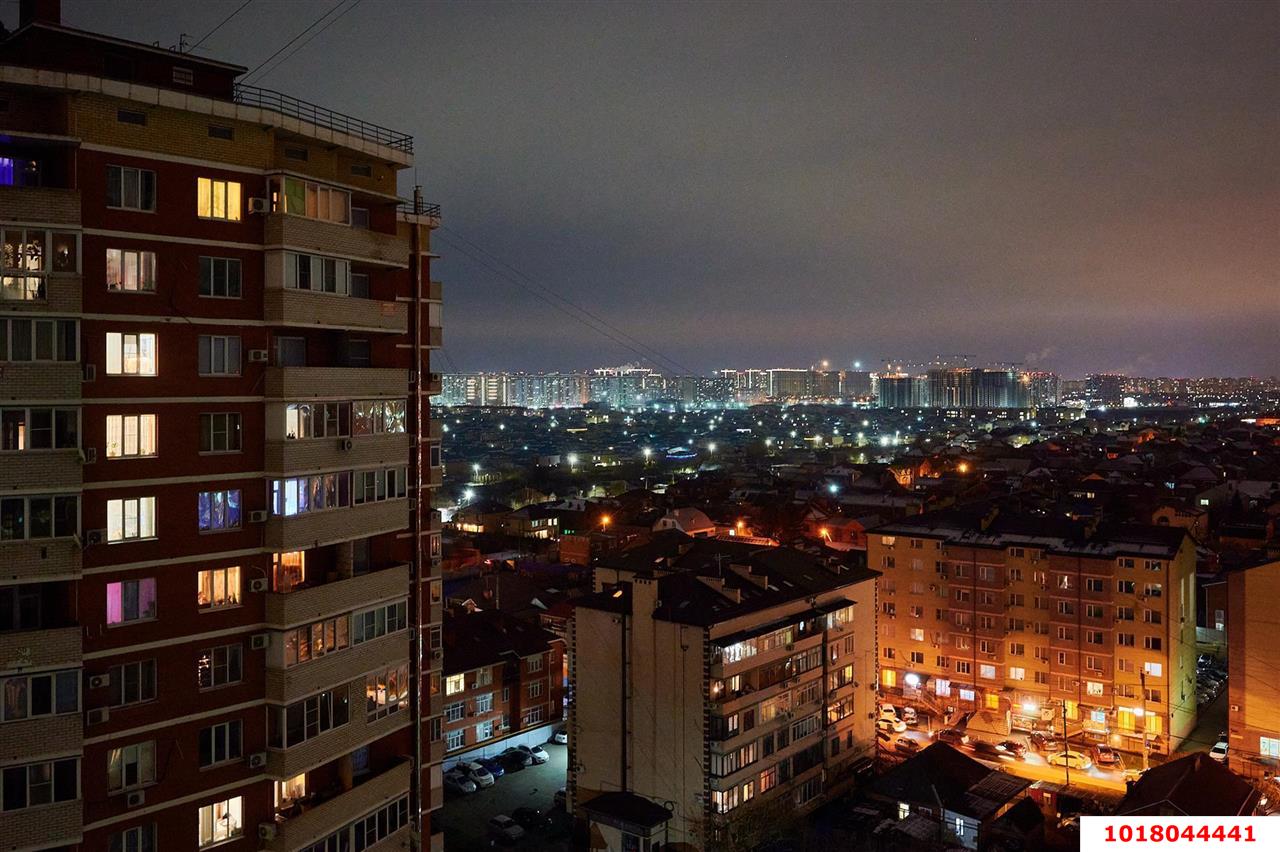 Фото №6: Студия <span class="whitespace-nowrap">20 м²</span>, <span class="whitespace-nowrap">14/20 эт.</span> - Краснодар, Прикубанский внутригородской округ, Калинино, Завод Радиоизмерительных Приборов, мкр. ЖК Акварели-2, ул. Тепличная, 62/1к3