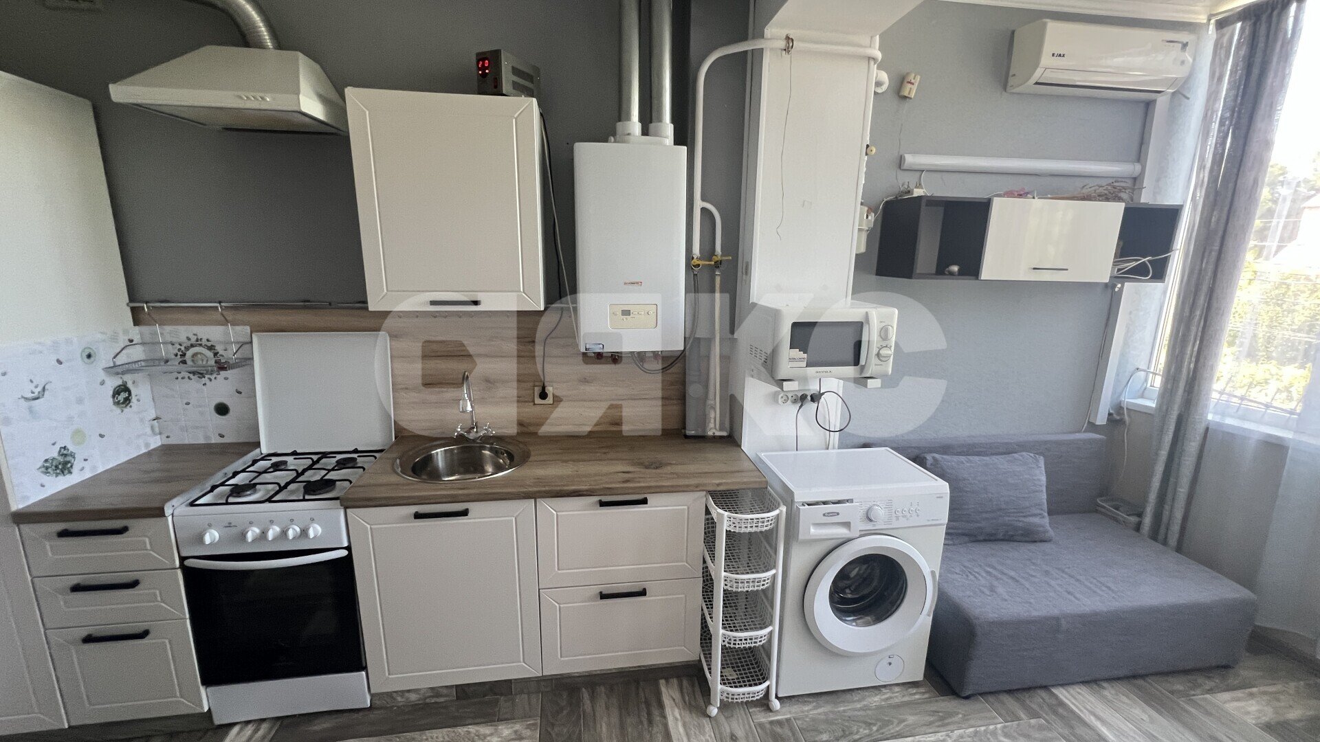 Фото №2: 2-комнатная квартира <span class="whitespace-nowrap">52 м²</span>, <span class="whitespace-nowrap">2/6 эт.</span> - Анапа, ул. Краснозелёных, 29А