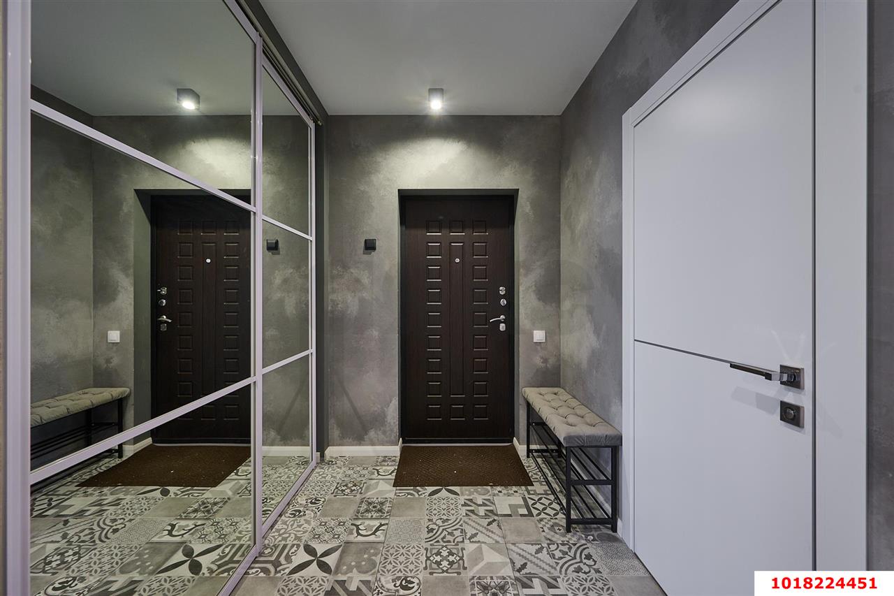 Фото №5: 2-комнатная квартира <span class="whitespace-nowrap">65 м²</span>, <span class="whitespace-nowrap">5/23 эт.</span> - Краснодар, Прикубанский внутригородской округ, Фестивальный, Отделение № 1 совхоза Солнечный, мкр. ЖК Седьмой Континент, ул. Совхозная, 1к3