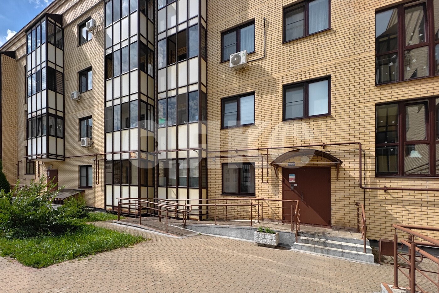 Фото №5: 1-комнатная квартира <span class="whitespace-nowrap">35 м²</span>, <span class="whitespace-nowrap">4/4 эт.</span> - Исаково, мкр. жилой комплекс Нахабино-Сквер, ул. Рябиновая, 13