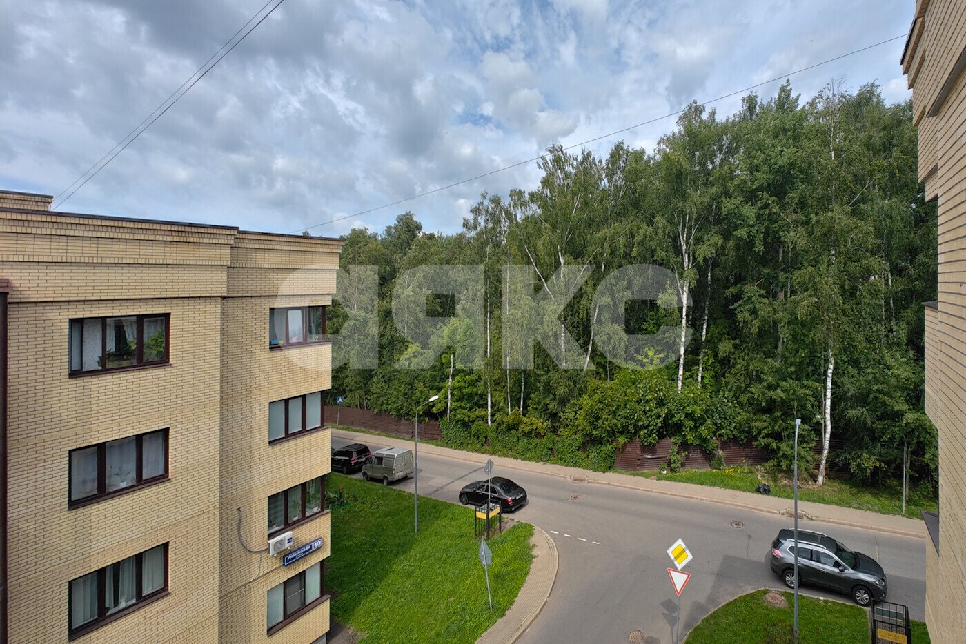 Фото №7: 1-комнатная квартира <span class="whitespace-nowrap">35 м²</span>, <span class="whitespace-nowrap">4/4 эт.</span> - Исаково, мкр. жилой комплекс Нахабино-Сквер, ул. Рябиновая, 13