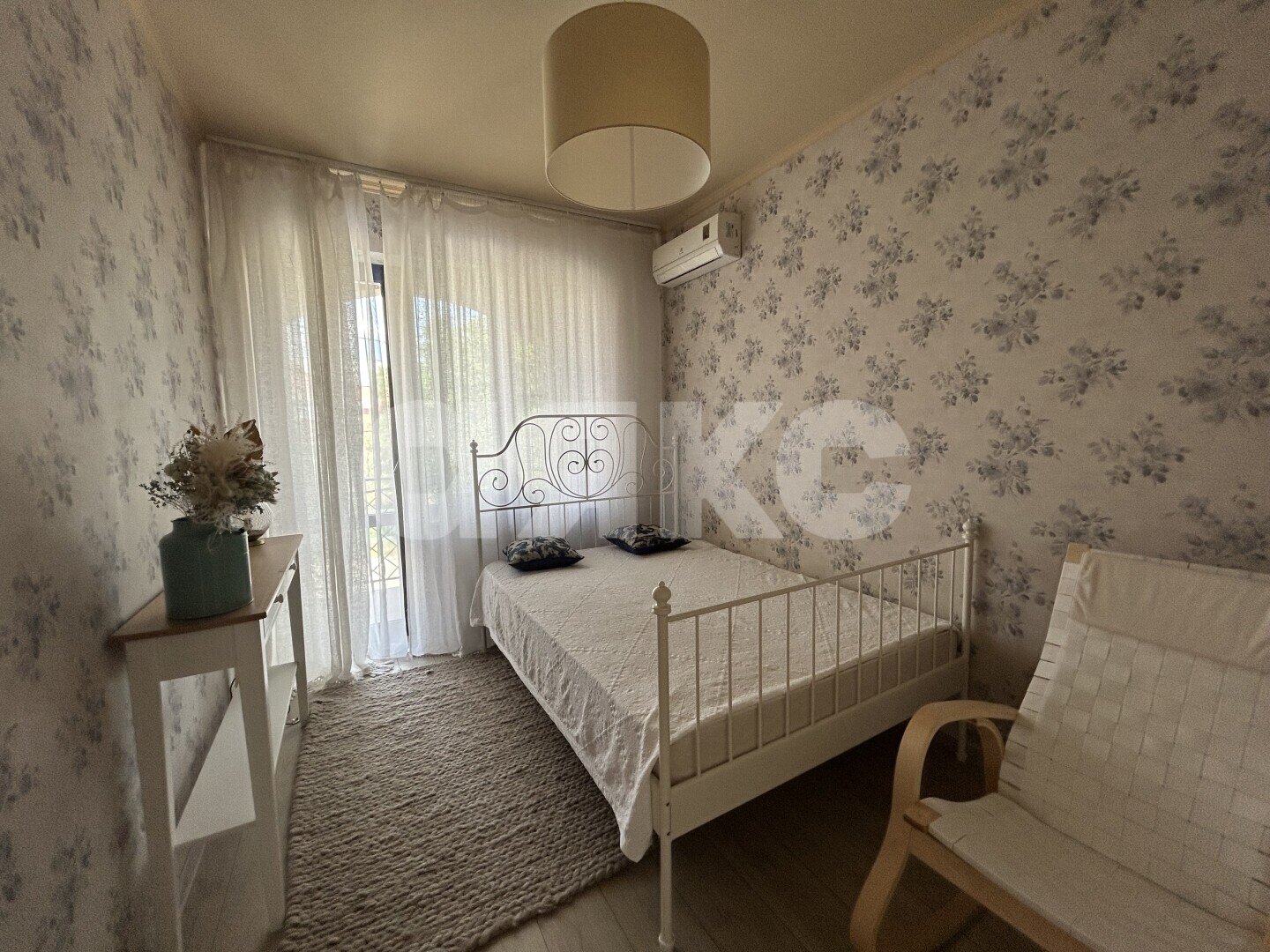 Фото №4: Таунхаус <span class="whitespace-nowrap">167 м²</span> <span class="whitespace-nowrap">+ 1.5 сот.</span>, <span class="whitespace-nowrap">3 эт.</span> - Геленджик, мкр. Солнечный, ул. Лабинская, 25