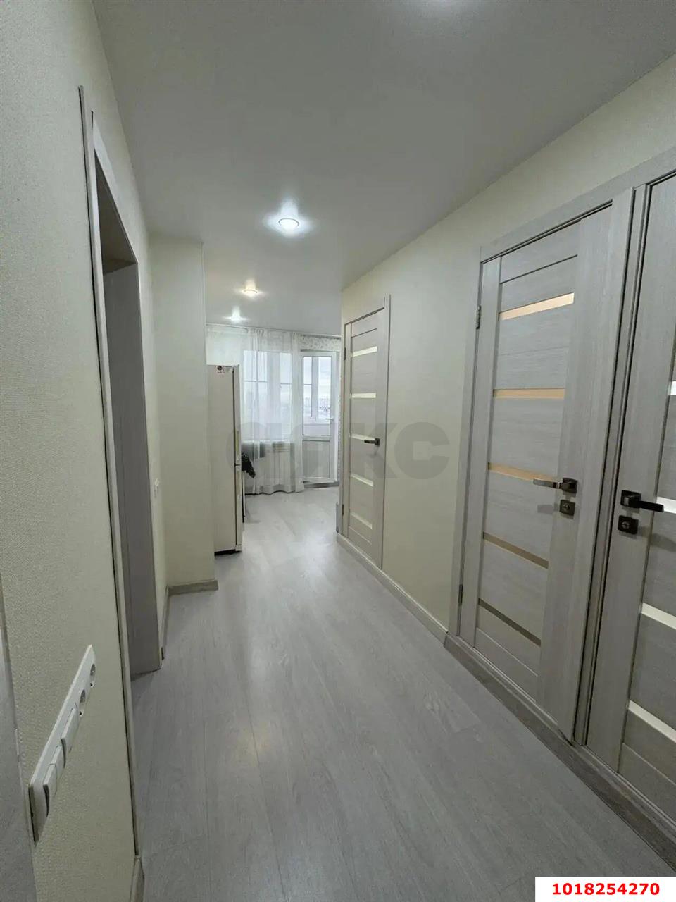 Фото №6: 1-комнатная квартира <span class="whitespace-nowrap">43 м²</span>, <span class="whitespace-nowrap">9/9 эт.</span> - Краснодар, Прикубанский внутригородской округ, мкр. Фестивальный, ул. Гагарина, 132