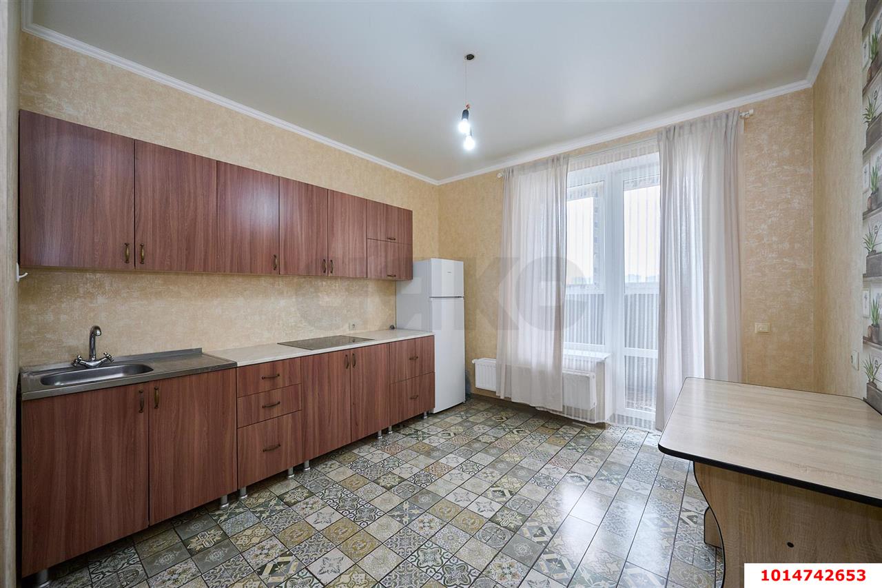 Фото №8: 1-комнатная квартира <span class="whitespace-nowrap">50 м²</span>, <span class="whitespace-nowrap">3/21 эт.</span> - Краснодар, Карасунский внутригородской округ, жилой комплекс Империал, ж/м Пашковский, ул. Леонида Лаврова, 8к1ск4