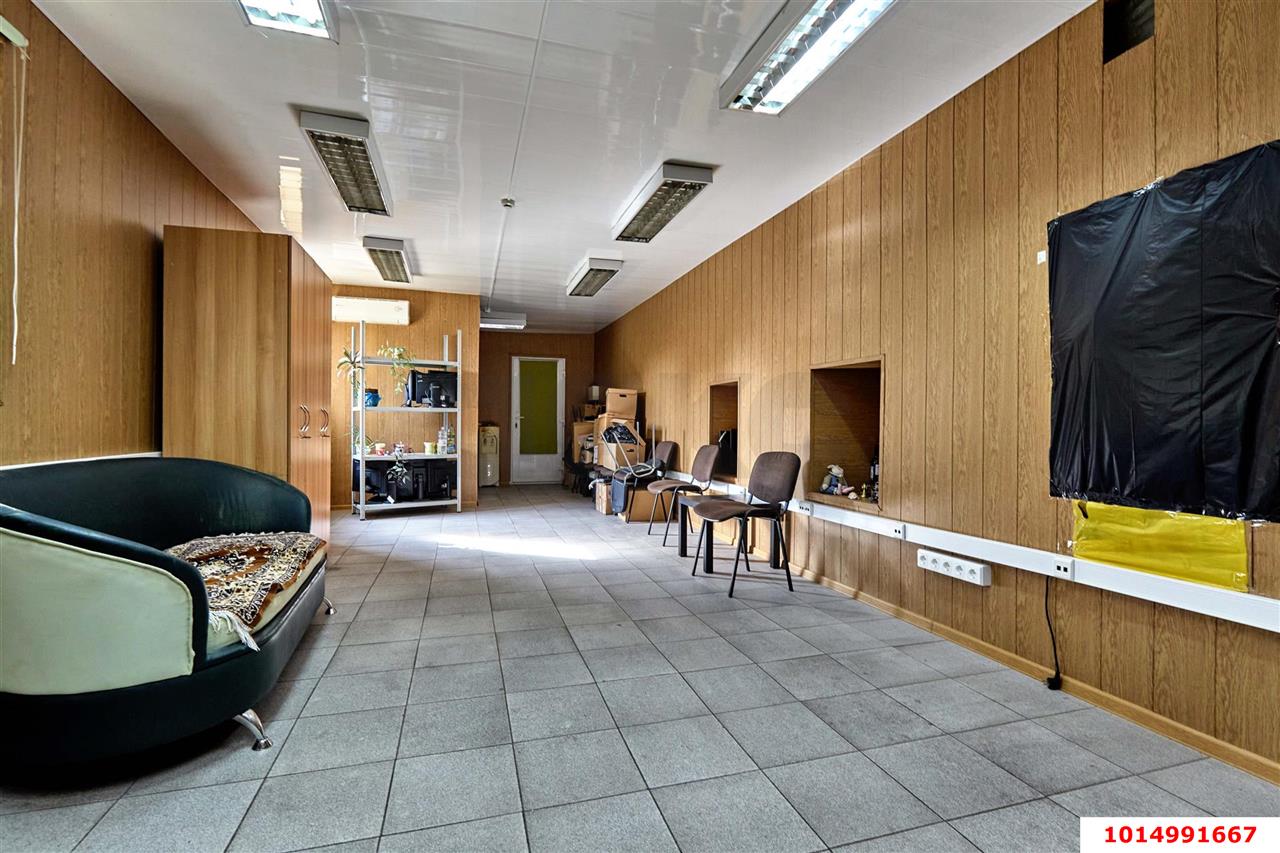 Фото №13: Отдельное здание <span class="whitespace-nowrap">169 м²</span>, <span class="whitespace-nowrap">1 эт.</span> - Краснодар, Западный внутригородской округ, мкр. Центральный, ул. Карасунская, 50