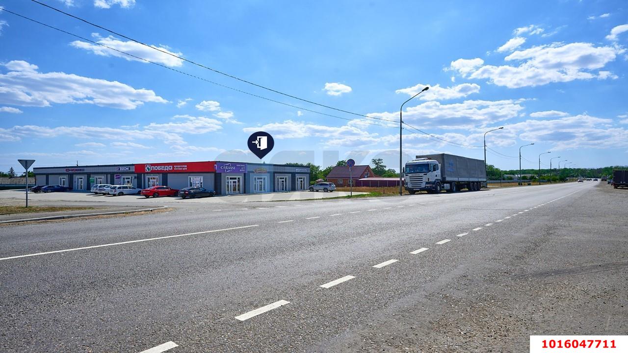 Фото №2: Торговое помещение <span class="whitespace-nowrap">51 м²</span>, <span class="whitespace-nowrap">1/1 эт.</span> - Новоминская, пер. Запорожский, 15А