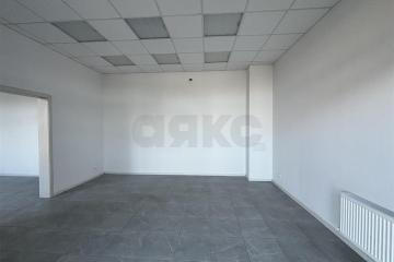 Фото №1: Торговое помещение <span class="whitespace-nowrap">43 м²</span>, <span class="whitespace-nowrap">1/16 эт.</span> - Краснодар, мкр. жилой комплекс Ракурс, ул. имени Героя Ростовского, 8к5