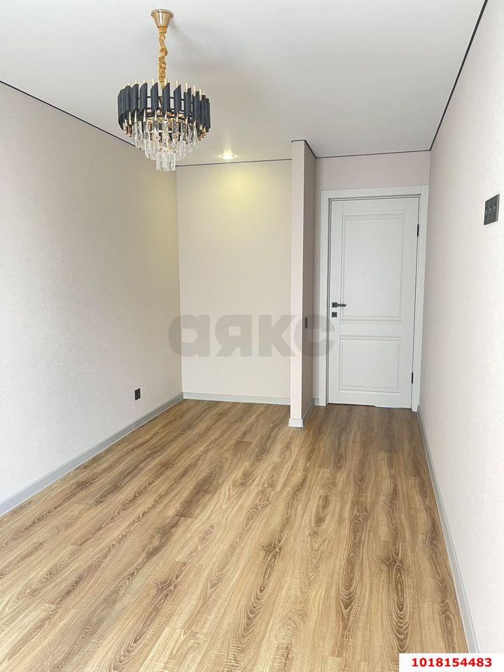 Фото №4: 1-комнатная квартира <span class="whitespace-nowrap">44 м²</span>, <span class="whitespace-nowrap">3/5 эт.</span> - Краснодар, Центральный внутригородской округ, мкр. Черёмушки, ул. Старокубанская, 103