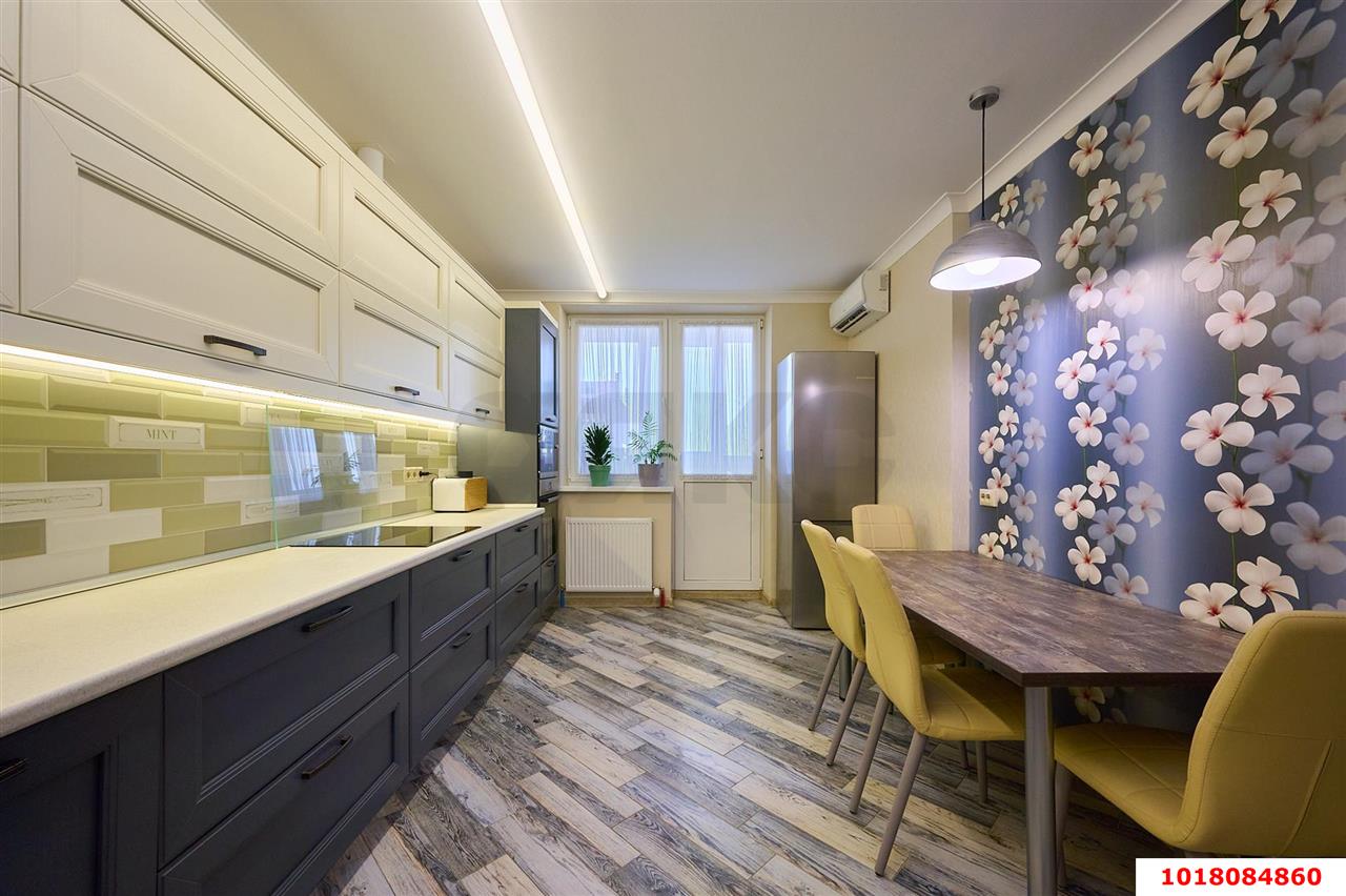 Фото №7: 2-комнатная квартира <span class="whitespace-nowrap">81 м²</span>, <span class="whitespace-nowrap">18/19 эт.</span> - Краснодар, Центральный внутригородской округ, ЖК Синема, мкр. Черёмушки, ул. Айвазовского, 116к2
