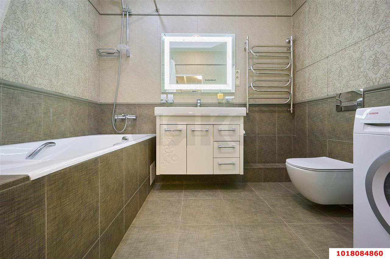 Фото №13: 2-комнатная квартира <span class="whitespace-nowrap">81 м²</span>, <span class="whitespace-nowrap">18/19 эт.</span> - Краснодар, Центральный внутригородской округ, ЖК Синема, мкр. Черёмушки, ул. Айвазовского, 116к2