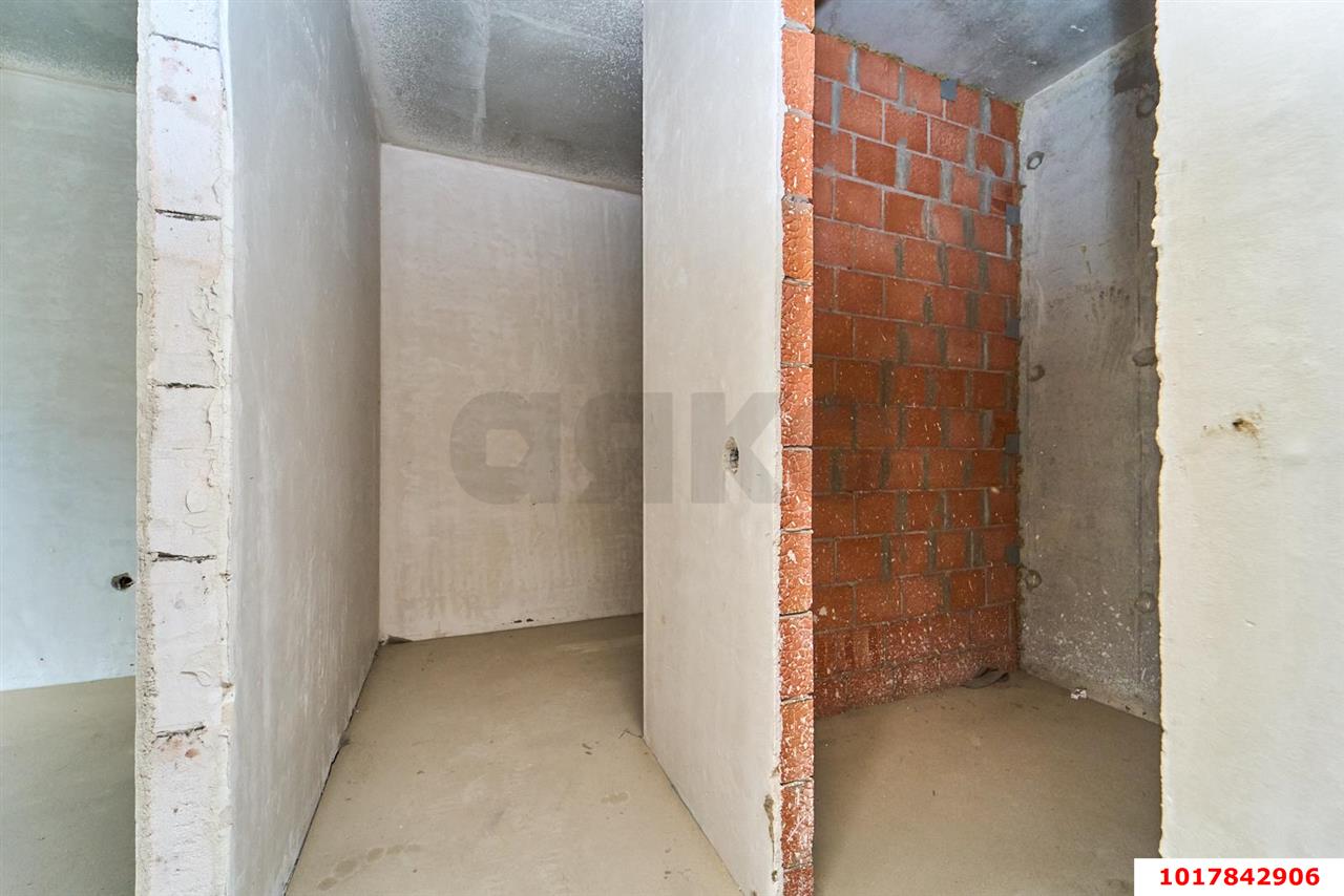 Фото №8: 1-комнатная квартира <span class="whitespace-nowrap">40 м²</span>, <span class="whitespace-nowrap">7/16 эт.</span> - Краснодар, Прикубанский внутригородской округ, мкр. жилой комплекс Дыхание, ул. Лётчика Позднякова, 2к16