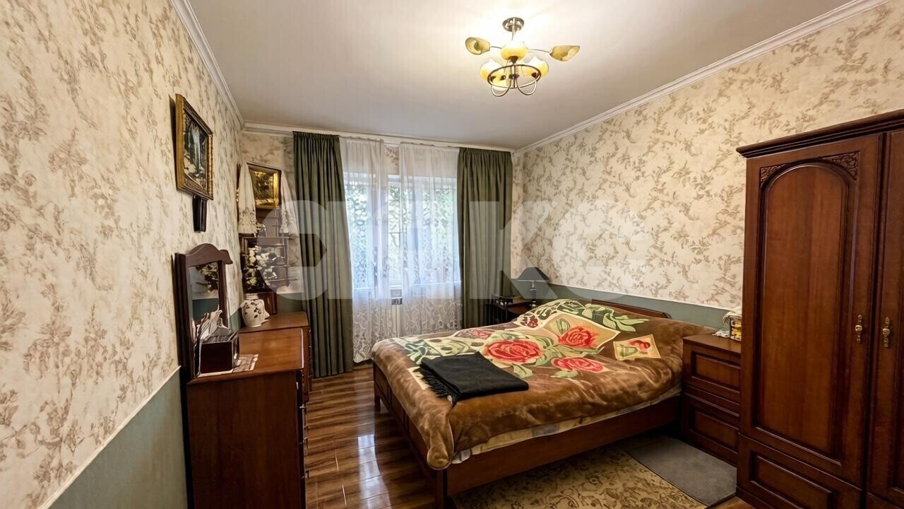 Фото №4: 2-комнатная квартира <span class="whitespace-nowrap">71 м²</span>, <span class="whitespace-nowrap">1/3 эт.</span> - Горячий Ключ, мкр. Курортная Зона, ул. Гоголя, 59А
