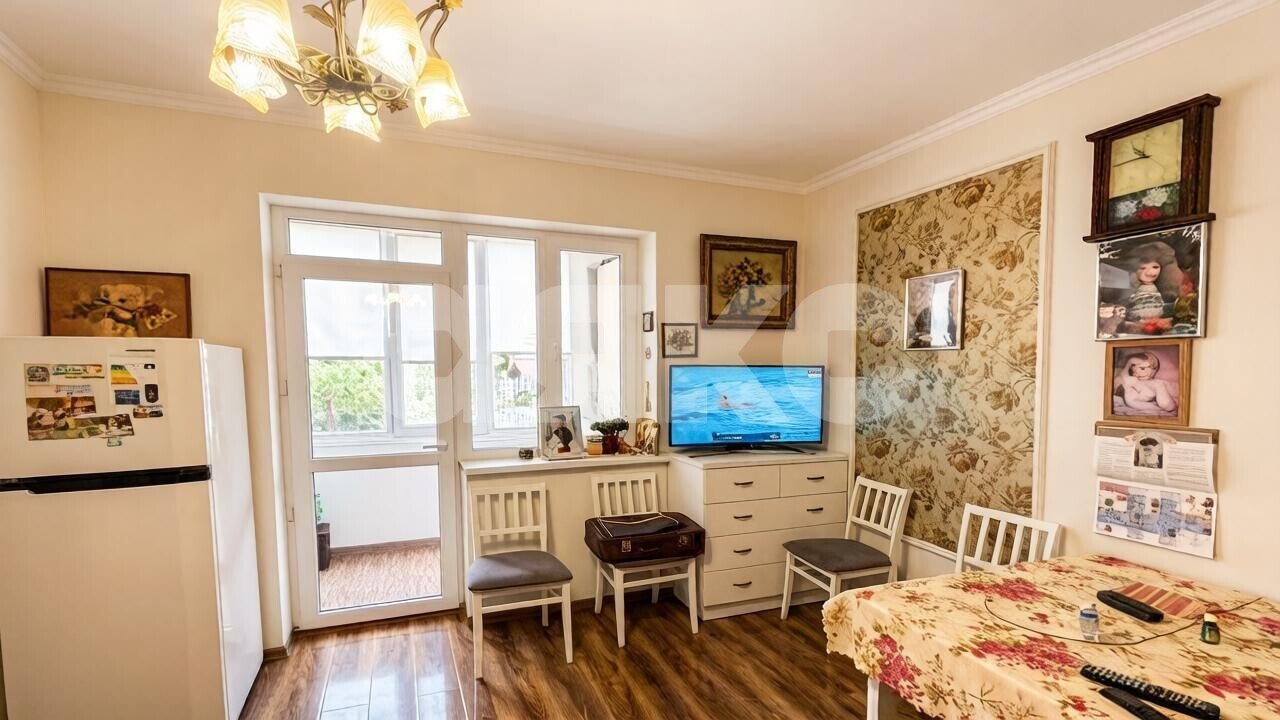 Фото №8: 2-комнатная квартира <span class="whitespace-nowrap">71 м²</span>, <span class="whitespace-nowrap">1/3 эт.</span> - Горячий Ключ, мкр. Курортная Зона, ул. Гоголя, 59А