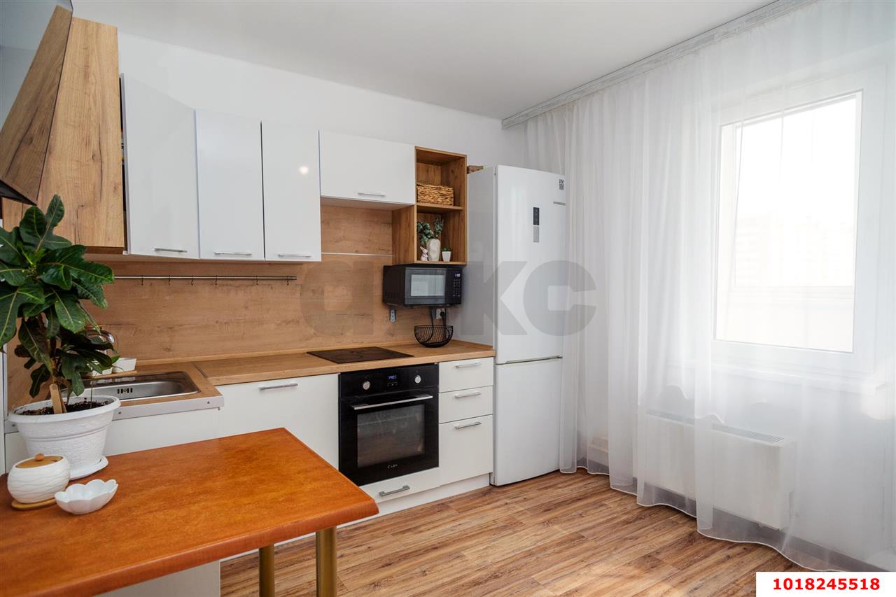 Фото №5: 1-комнатная квартира <span class="whitespace-nowrap">41 м²</span>, <span class="whitespace-nowrap">9/16 эт.</span> - Краснодар, Прикубанский внутригородской округ, мкр. Восточно-Кругликовский, ул. Героя Владислава Посадского, 69