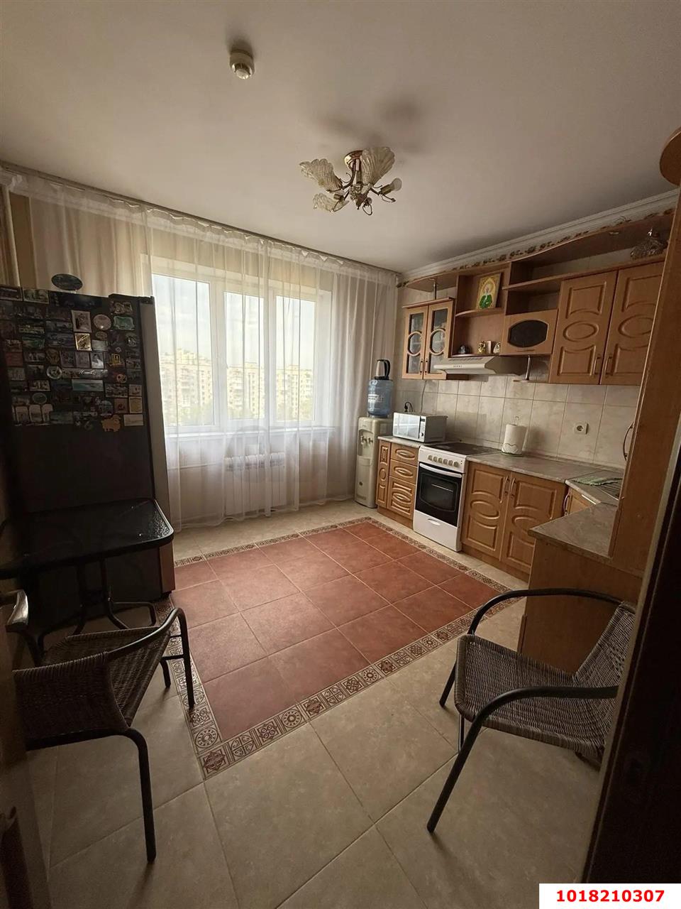 Фото №1: 2-комнатная квартира <span class="whitespace-nowrap">62 м²</span>, <span class="whitespace-nowrap">9/16 эт.</span> - Краснодар, Западный внутригородской округ, мкр. Центральный, ул. Севастопольская, 6/1