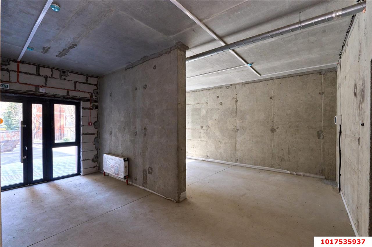 Фото №6: Офисное помещение <span class="whitespace-nowrap">41 м²</span>, <span class="whitespace-nowrap">1/25 эт.</span> - Краснодар, Прикубанский внутригородской округ, мкр. Музыкальный, ул. Российская, 257/7
