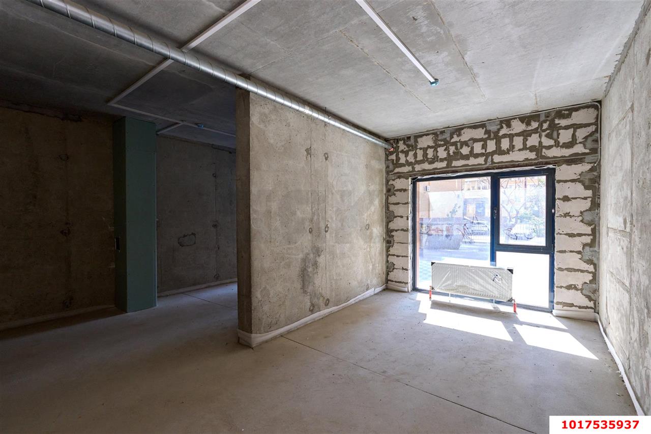 Фото №2: Офисное помещение <span class="whitespace-nowrap">41 м²</span>, <span class="whitespace-nowrap">1/25 эт.</span> - Краснодар, Прикубанский внутригородской округ, мкр. Музыкальный, ул. Российская, 257/7