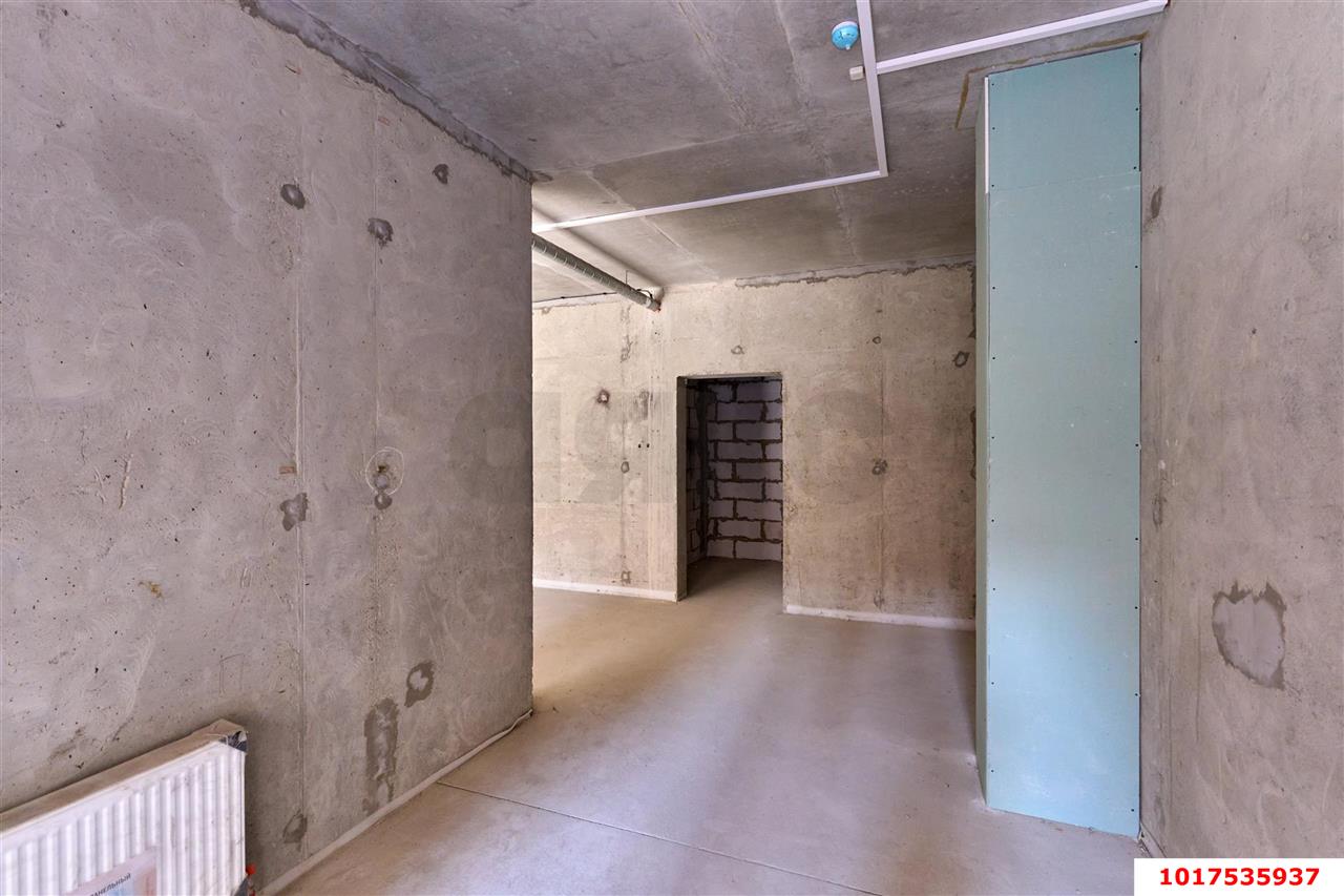 Фото №3: Офисное помещение <span class="whitespace-nowrap">41 м²</span>, <span class="whitespace-nowrap">1/25 эт.</span> - Краснодар, Прикубанский внутригородской округ, мкр. Музыкальный, ул. Российская, 257/7