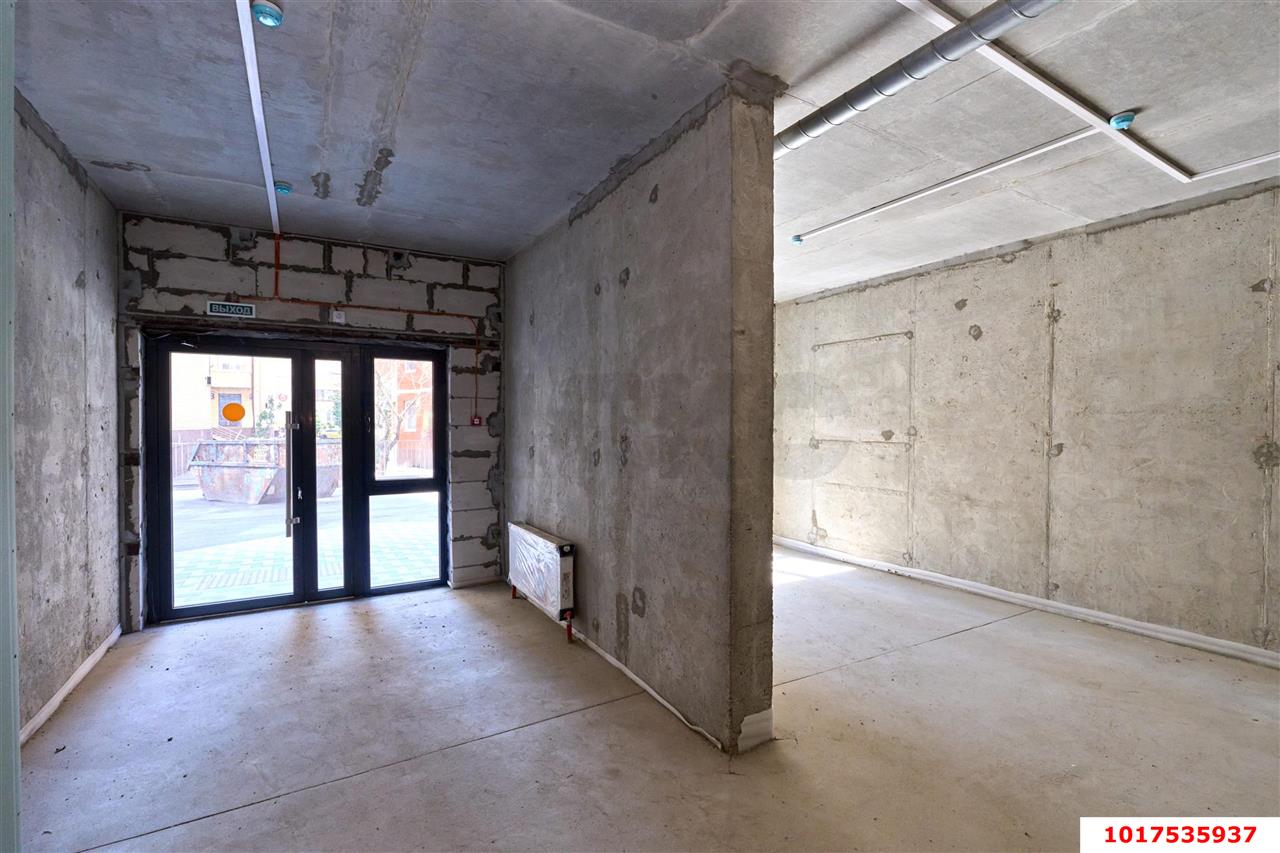 Фото №4: Офисное помещение <span class="whitespace-nowrap">41 м²</span>, <span class="whitespace-nowrap">1/25 эт.</span> - Краснодар, Прикубанский внутригородской округ, мкр. Музыкальный, ул. Российская, 257/7