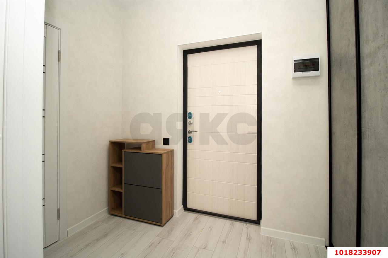 Фото №11: 1-комнатная квартира <span class="whitespace-nowrap">41 м²</span>, <span class="whitespace-nowrap">18/24 эт.</span> - Краснодар, Прикубанский внутригородской округ, мкр. Любимово