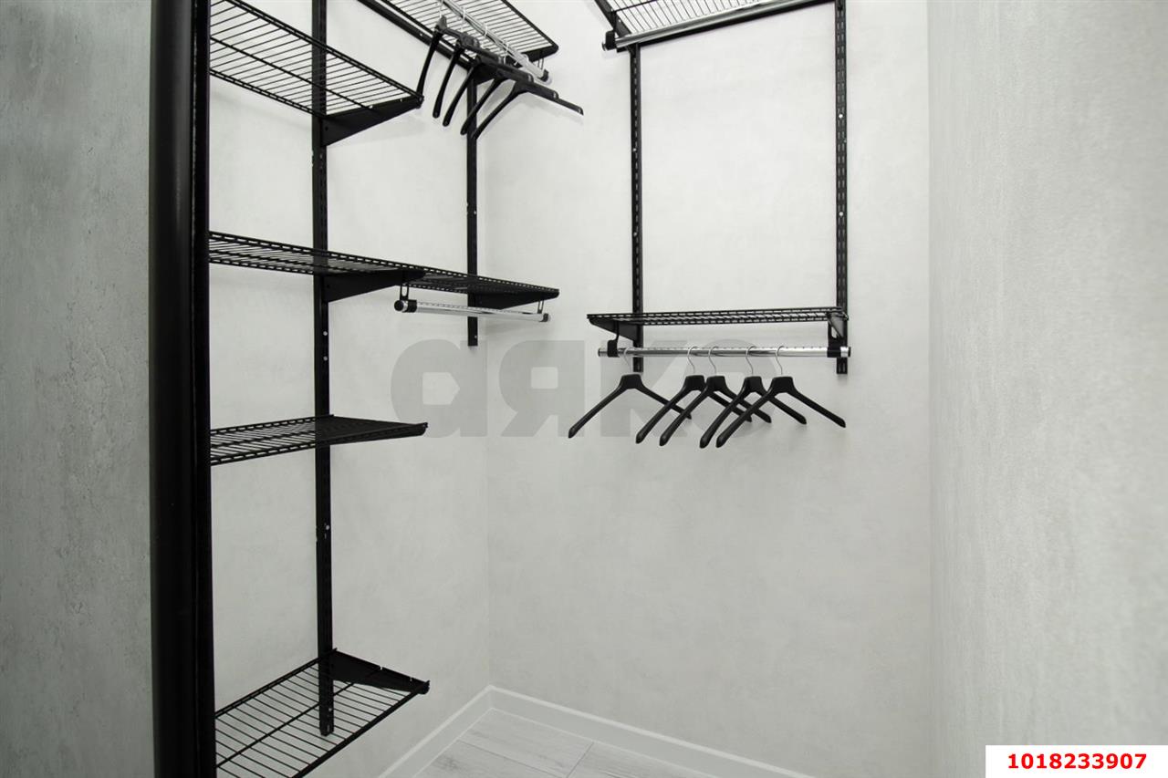 Фото №10: 1-комнатная квартира <span class="whitespace-nowrap">41 м²</span>, <span class="whitespace-nowrap">18/24 эт.</span> - Краснодар, Прикубанский внутригородской округ, мкр. Любимово