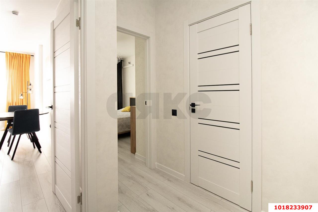 Фото №8: 1-комнатная квартира <span class="whitespace-nowrap">41 м²</span>, <span class="whitespace-nowrap">18/24 эт.</span> - Краснодар, Прикубанский внутригородской округ, мкр. Любимово