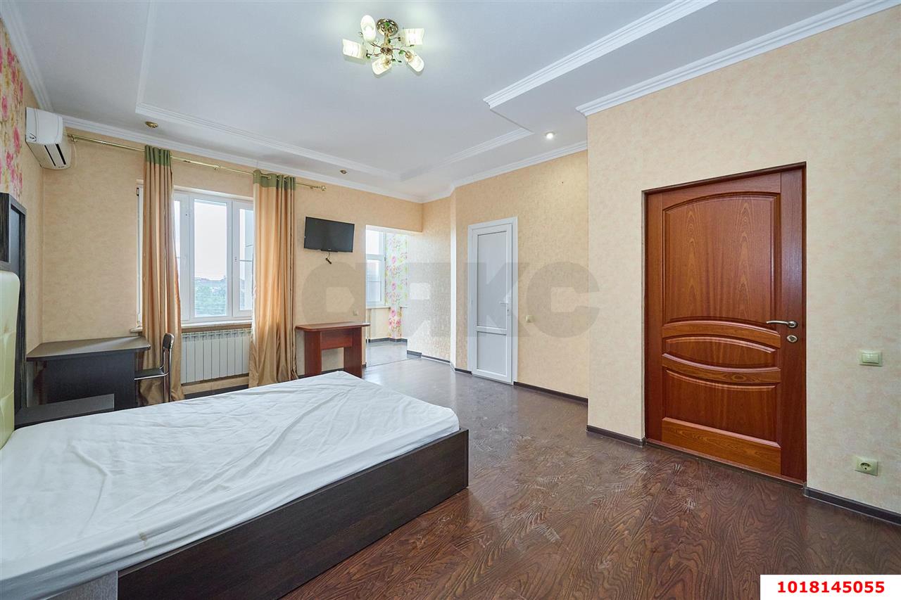 Фото №16: Отдельное здание <span class="whitespace-nowrap">470 м²</span>, <span class="whitespace-nowrap">4/4 эт.</span> - Краснодар, Центральный внутригородской округ, мкр. Дубинка, ул. Черноморская, 47