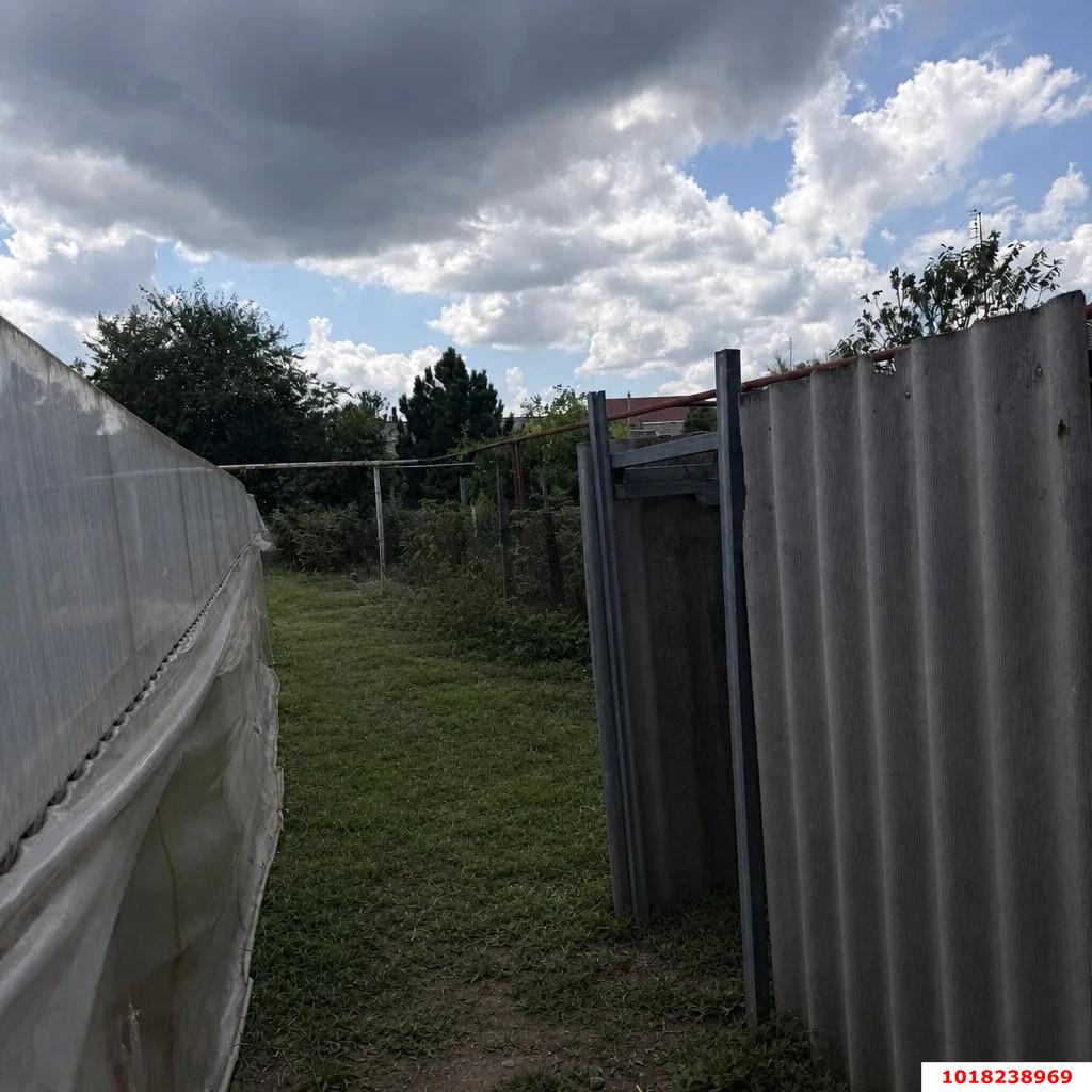 Фото №5: Дом <span class="whitespace-nowrap">78 м²</span> <span class="whitespace-nowrap">+ 10 сот.</span>, <span class="whitespace-nowrap">1 эт.</span> - Елизаветинская, мкр. Прикубанский внутригородской округ, ул. Ленина