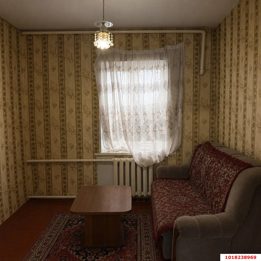 Фото №8: Дом <span class="whitespace-nowrap">78 м²</span> <span class="whitespace-nowrap">+ 10 сот.</span>, <span class="whitespace-nowrap">1 эт.</span> - Елизаветинская, мкр. Прикубанский внутригородской округ, ул. Ленина