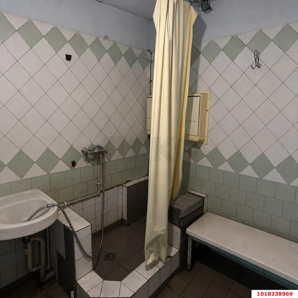 Фото №15: Дом <span class="whitespace-nowrap">78 м²</span> <span class="whitespace-nowrap">+ 10 сот.</span>, <span class="whitespace-nowrap">1 эт.</span> - Елизаветинская, мкр. Прикубанский внутригородской округ, ул. Ленина