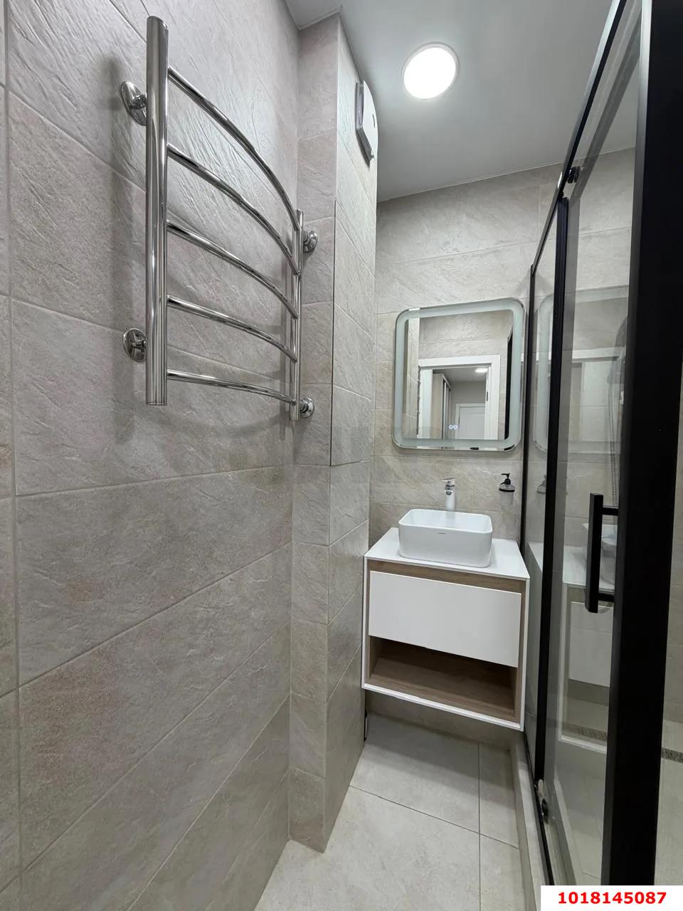 Фото №9: 2-комнатная квартира <span class="whitespace-nowrap">56 м²</span>, <span class="whitespace-nowrap">7/16 эт.</span> - Краснодар, Прикубанский внутригородской округ, мкр. Восточно-Кругликовский, ул. Героя Владислава Посадского, 42